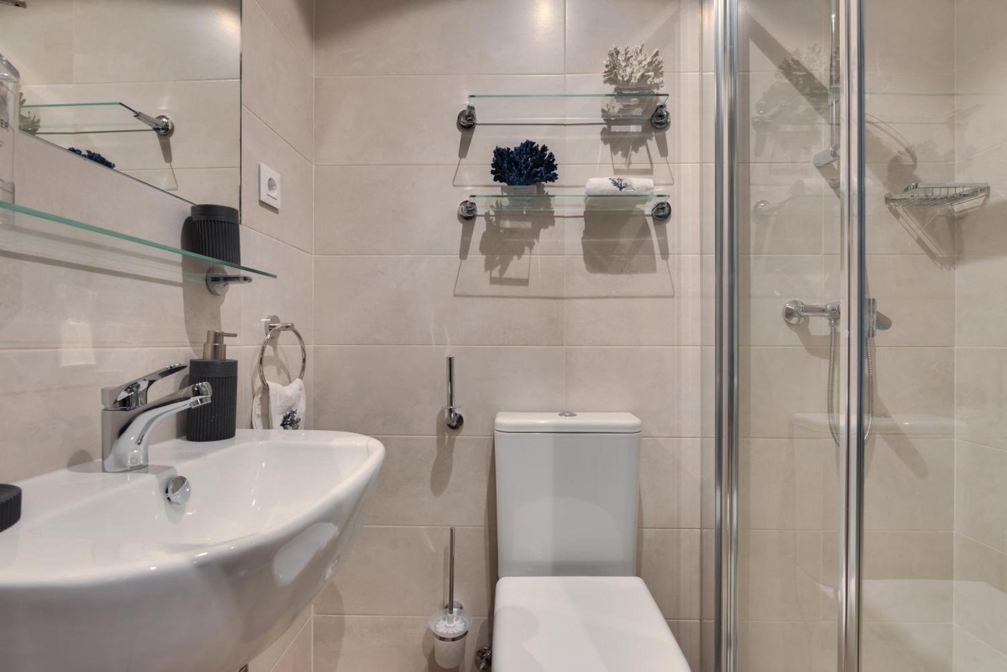 Livensa Living Pamplona Albergue Juvenil 외부 사진